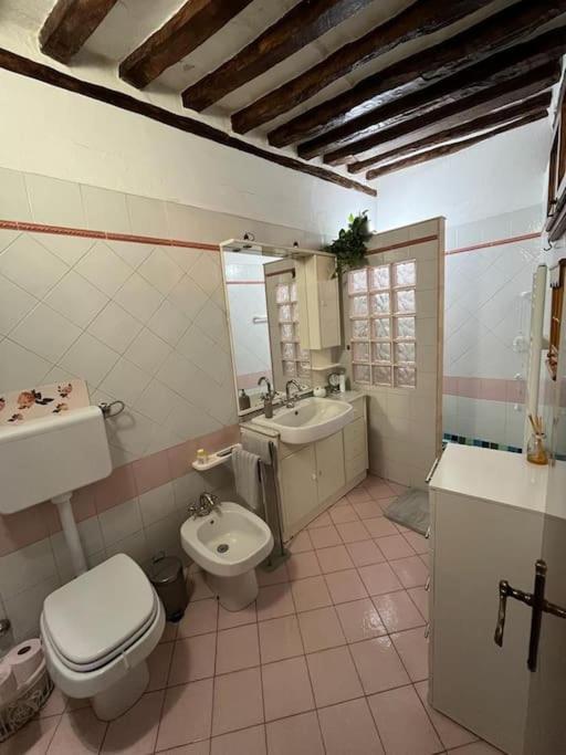 A Due Passi Da Piazza Grande Apartment Montepulciano Ngoại thất bức ảnh